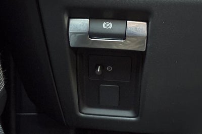 2024 Land Rover Defender V8