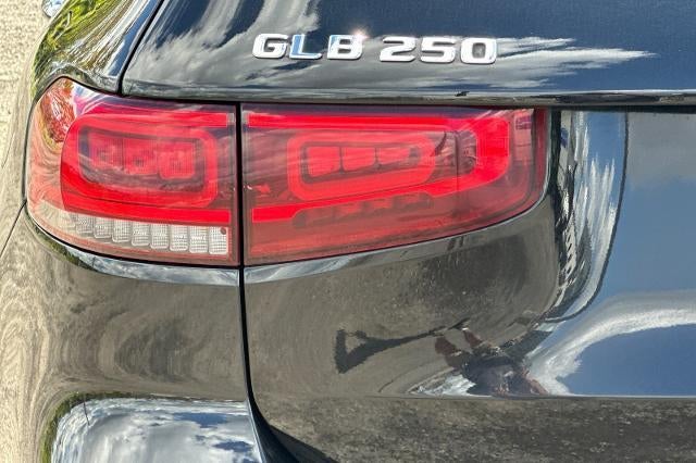 2023 Mercedes-Benz GLB GLB 250