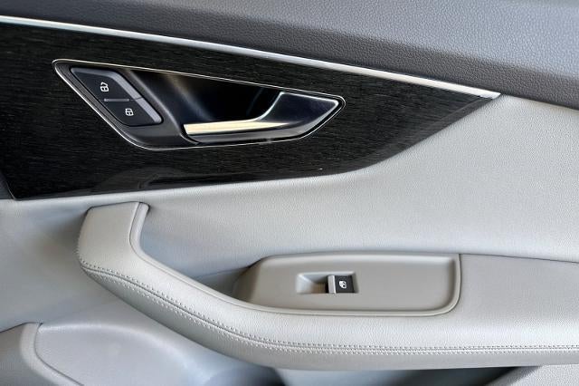 2023 Audi Q7 Premium Plus