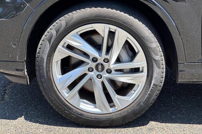 2023 Audi Q7 Premium Plus