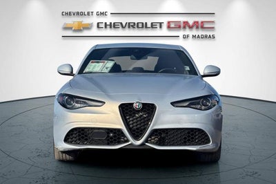 2023 Alfa Romeo Giulia BASE